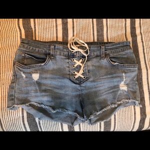 Women’s/Girls Billabong Jean Shorts